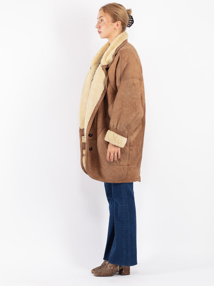 Vintage 80's Women Sheepskin Coat in Brown