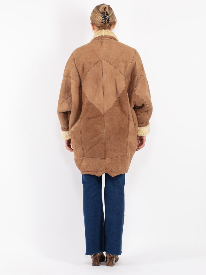 Vintage 80's Women Sheepskin Coat in Brown