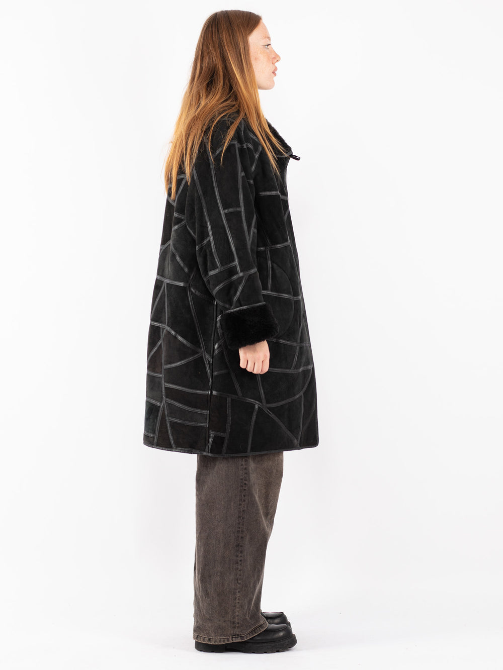 Vintage 80's Women Sheepskin Coat in Black