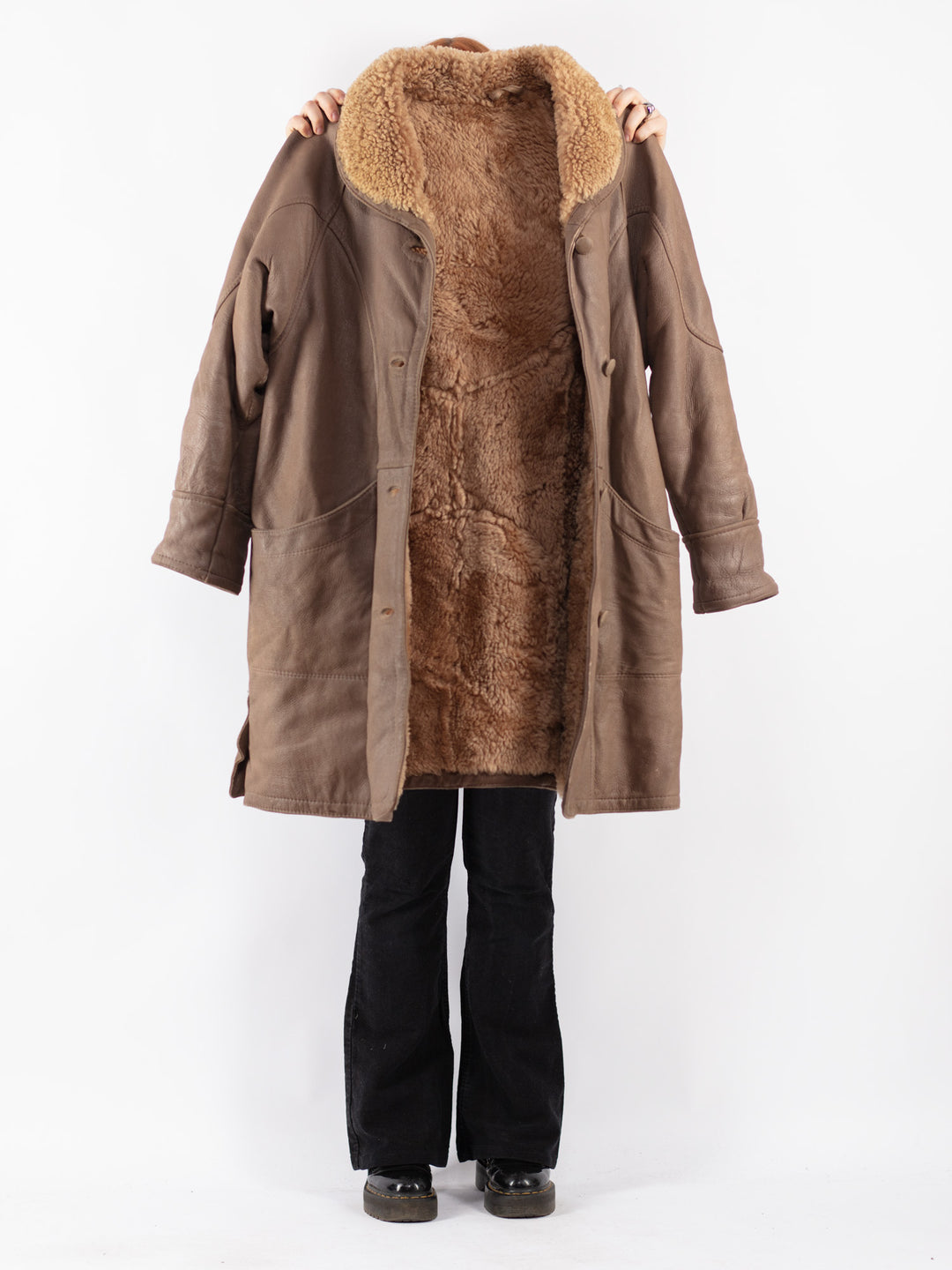 Vintage 80's Women Sheepskin Coat in Beige