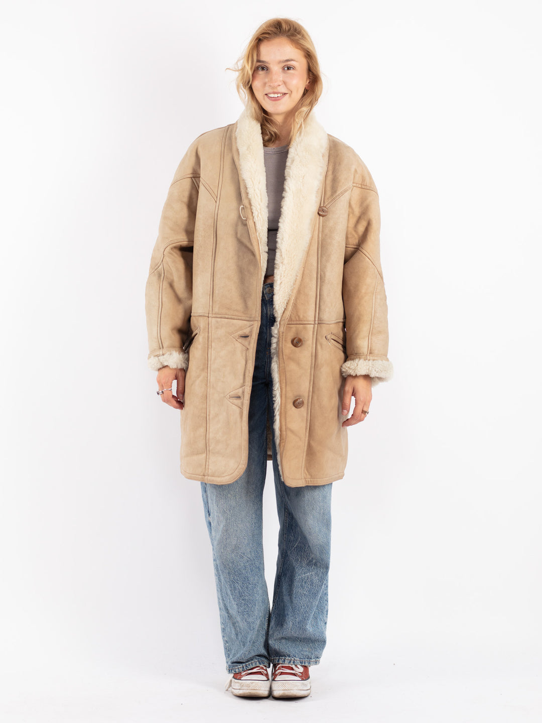 Vintage 80's Women Sheepskin Coat in Beige
