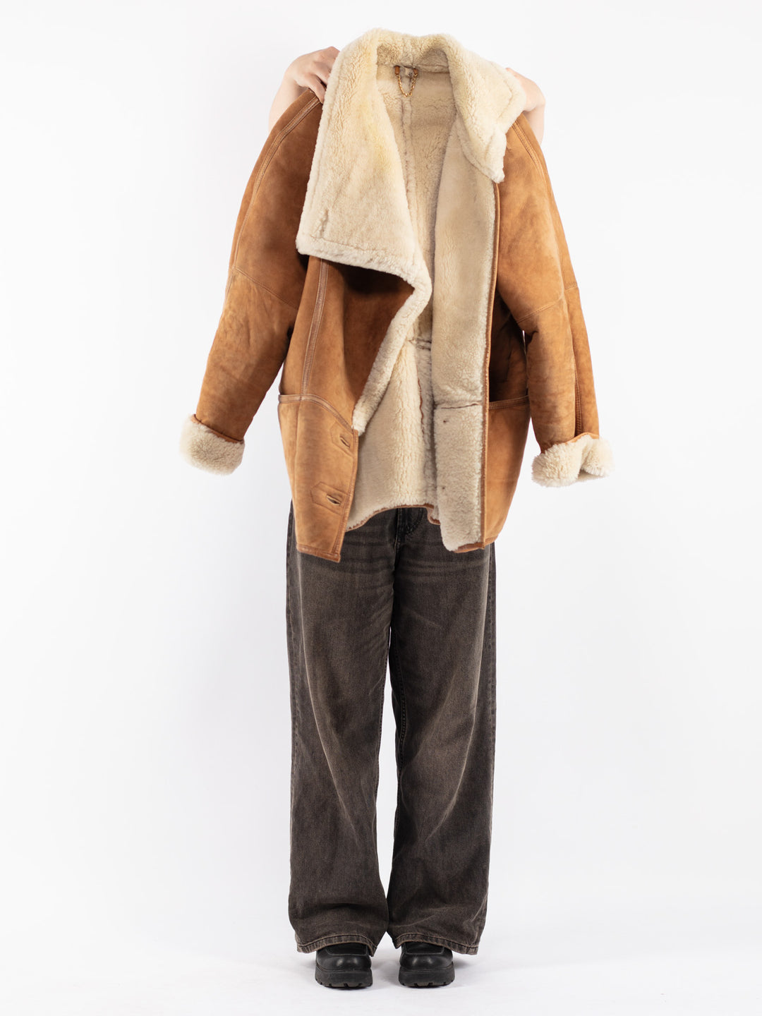 Vintage 80's Women Shearling Coat in Brown