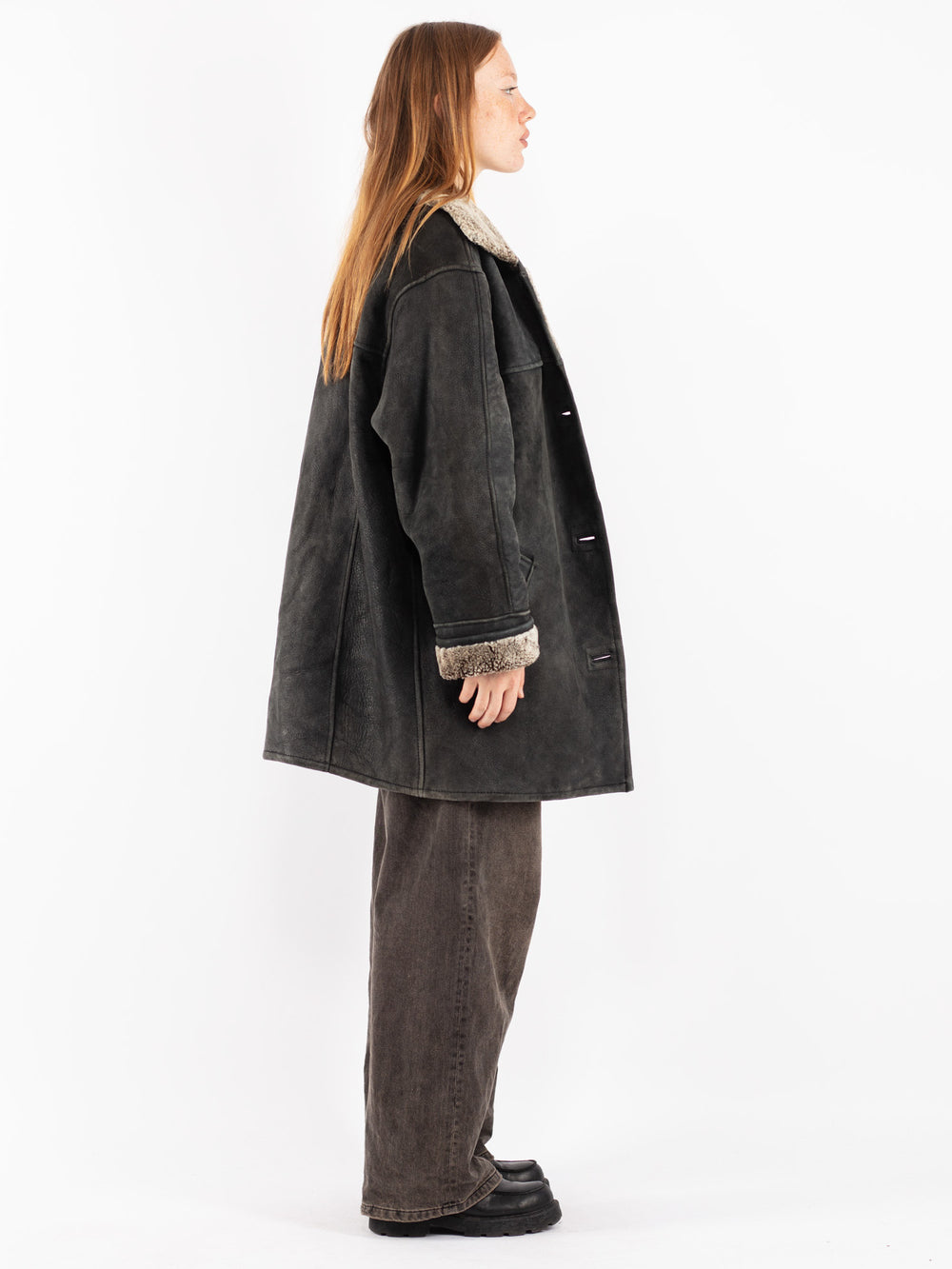 Vintage 80's Women Sheepskin Coat in Black
