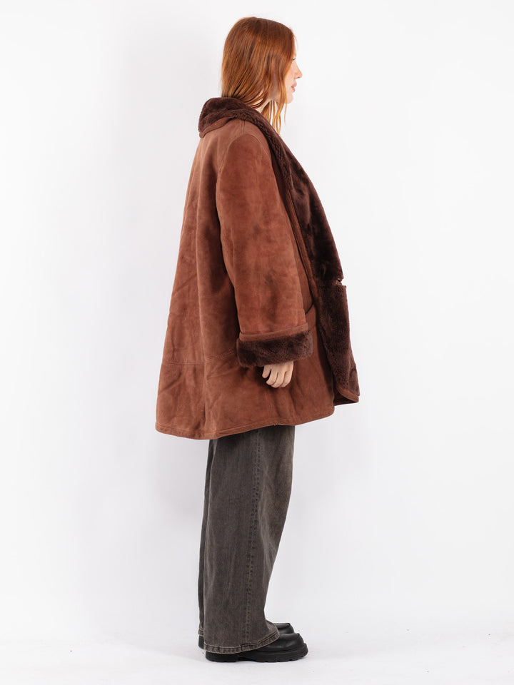 Vintage 80's Women Sheepskin Coat in Brown