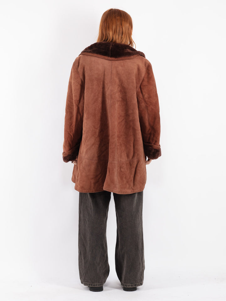 Vintage 80's Women Sheepskin Coat in Brown