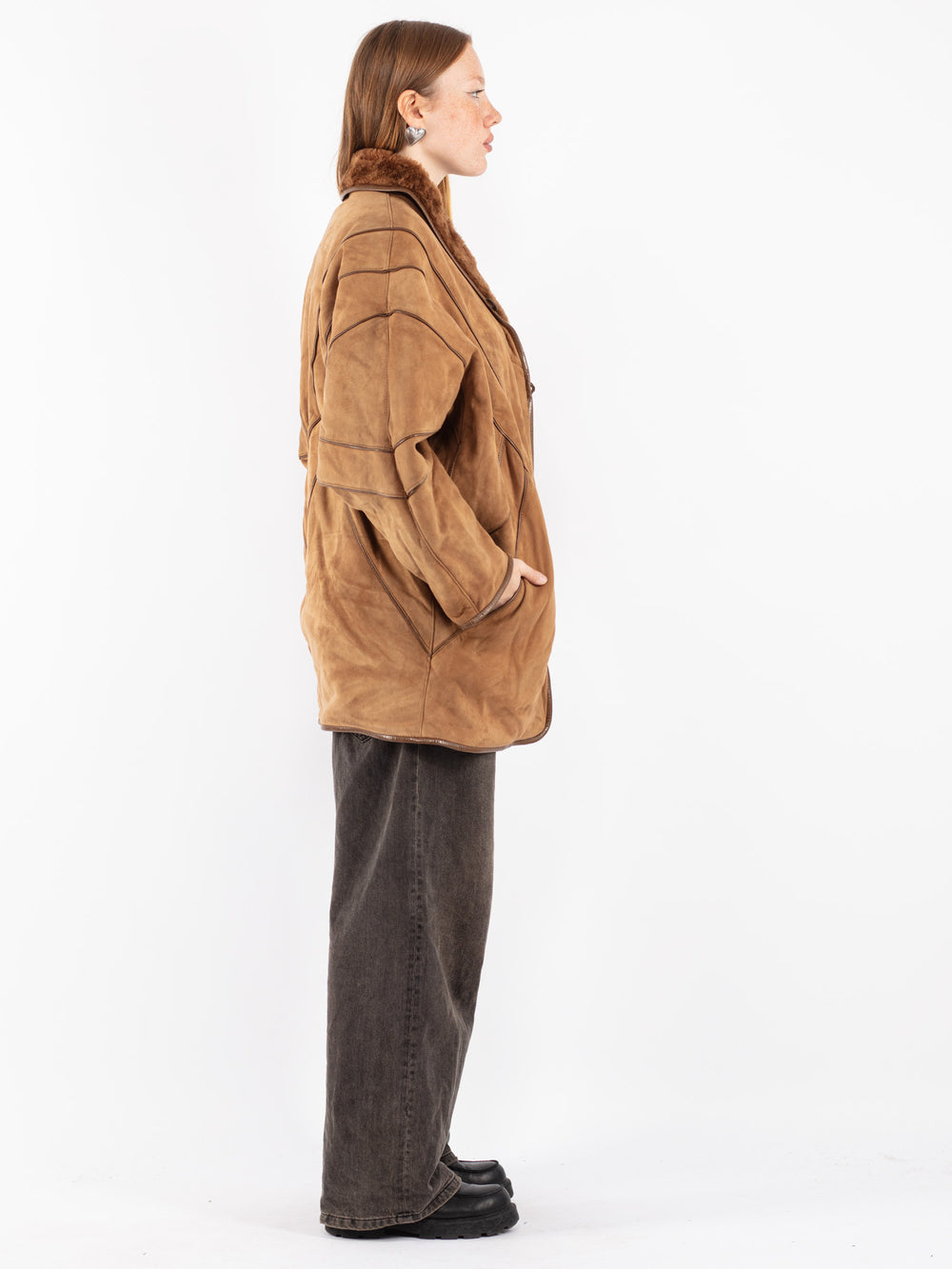 Vintage 80's Women Sheepskin Coat in Beige