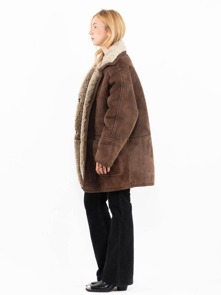 Vintage 80's Women Sheepskin Shearling Coat in BrownA1041