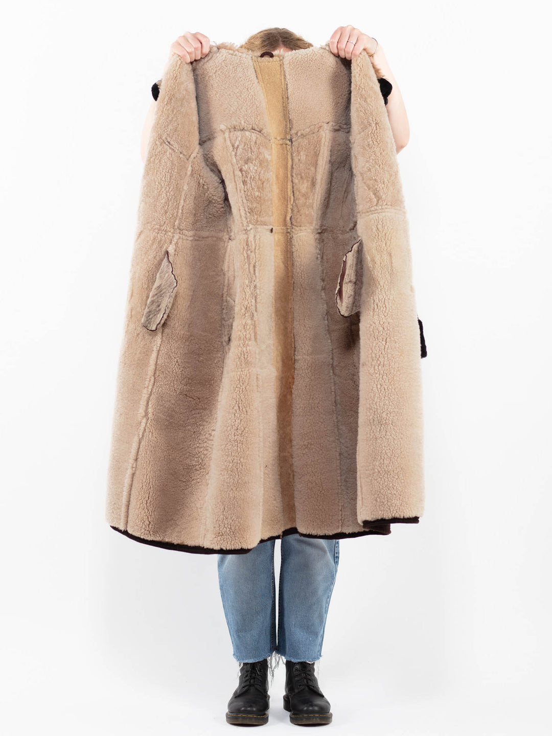 Vintage 80's Women Sheepskin Coat in BrownA0245