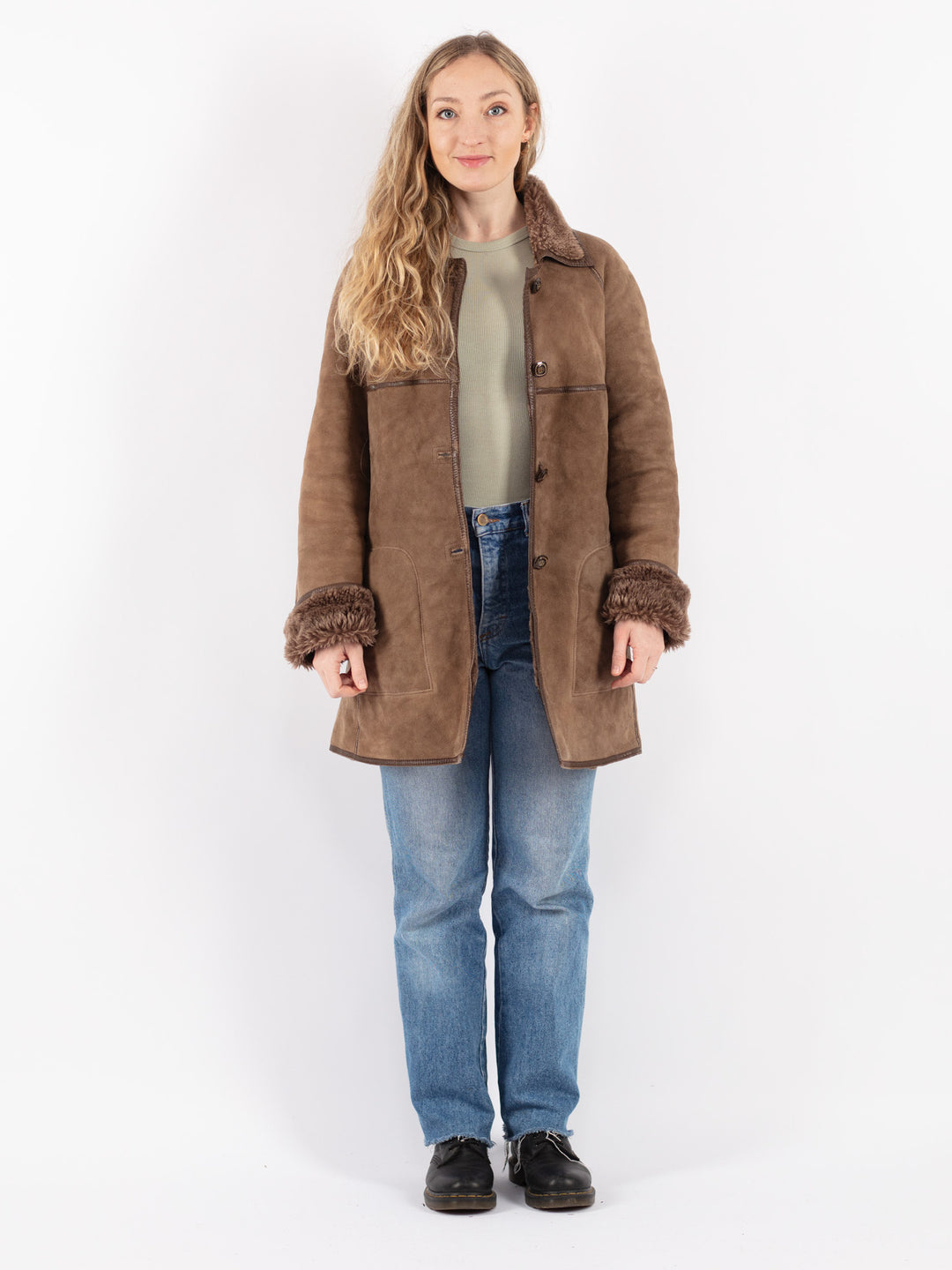 Vintage 80's Women Sheepskin Coat in Beige