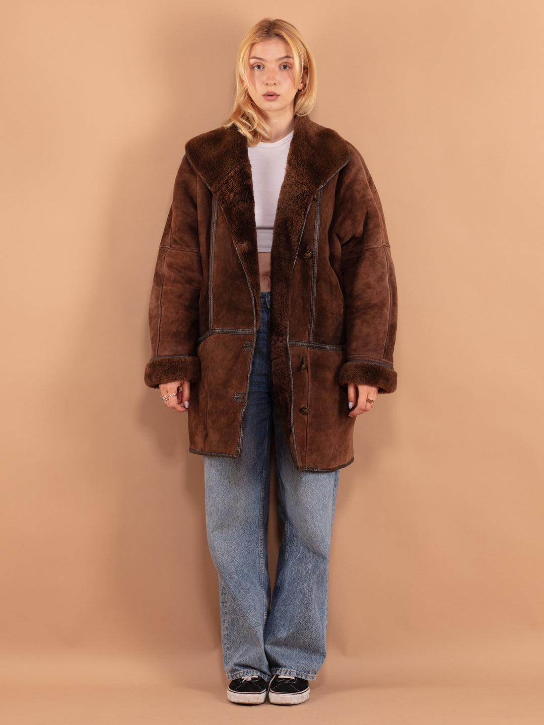 Vintage 80's Women Oversized Sheepskin Coat in Brown