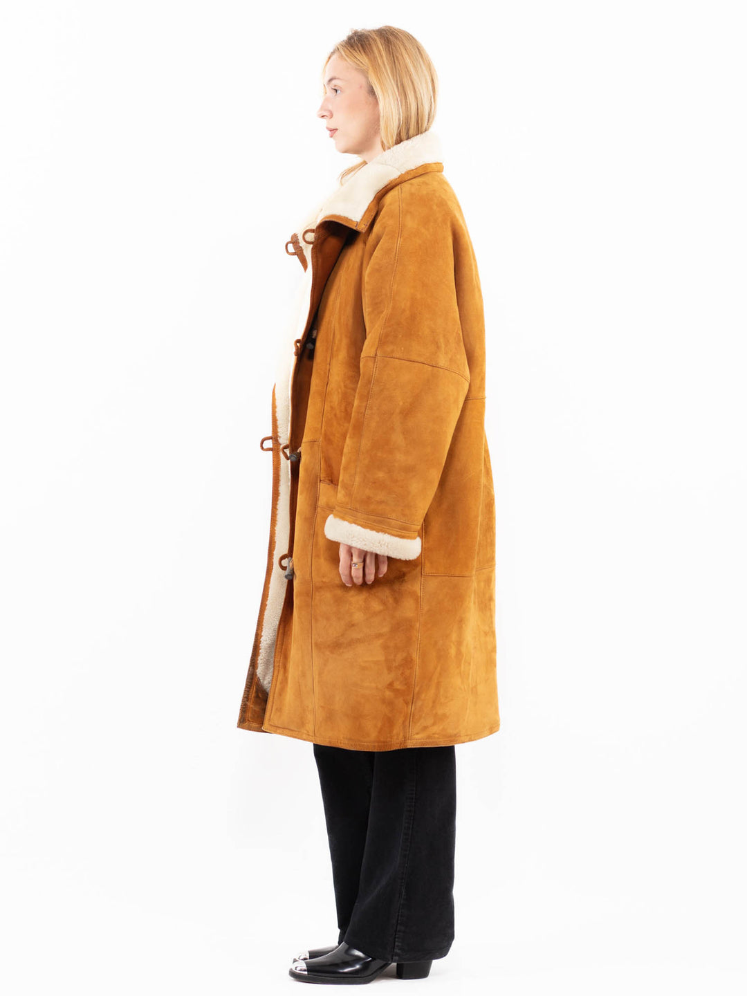Vintage 80's Women Sheepskin Coat in BrownA1048