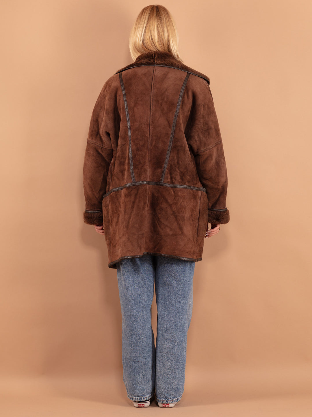 Vintage 80's Women Oversized Sheepskin Coat in Brown