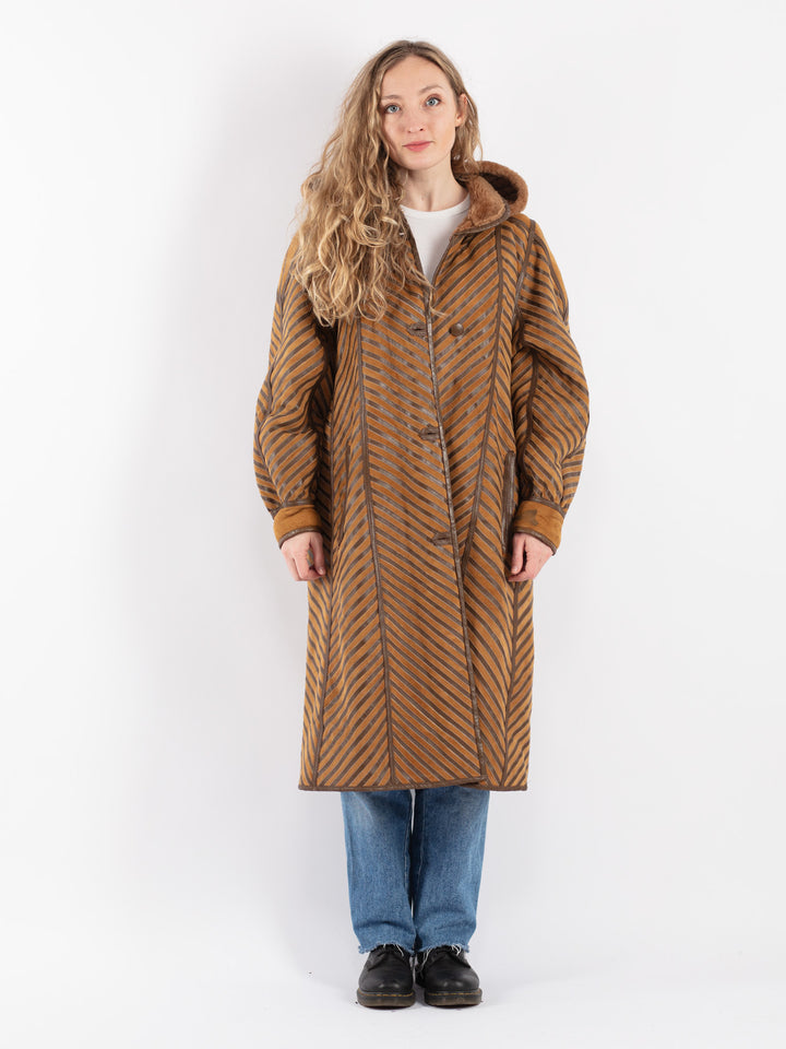 Vintage 80's Women Sheepskin Coat in Brown