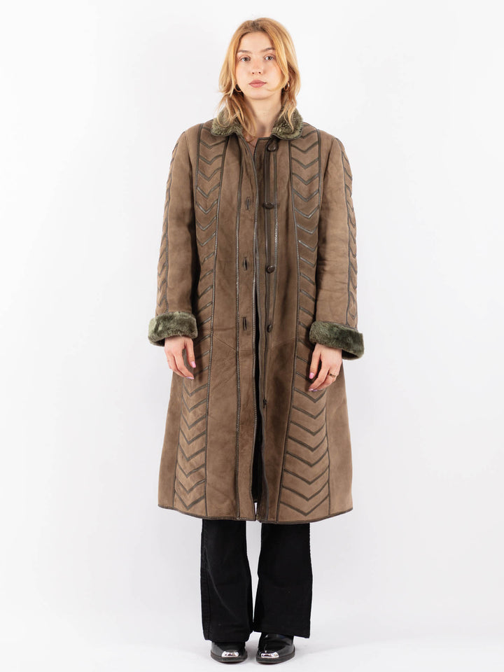 Vintage 80's Women Sheepskin Coat in BeigeV9650