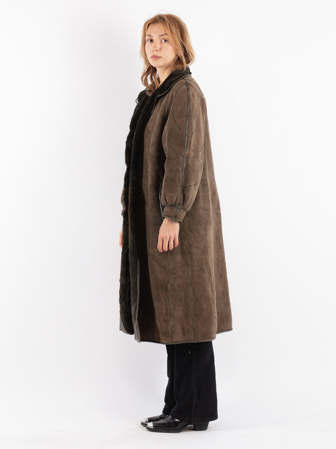 Vintage 80's Women Sheepskin Coat in Brown