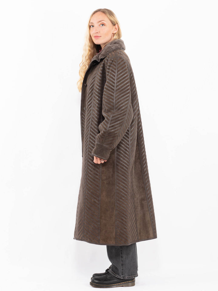 Vintage 80's Women Sheepskin Coat in BrownA0603