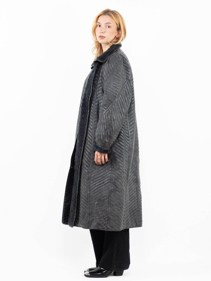 Vintage 80's Women Sheepskin Shearling Coat in GrayA0153