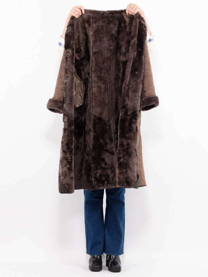 Vintage 80's Women Sheepskin Coat in BrownA0989