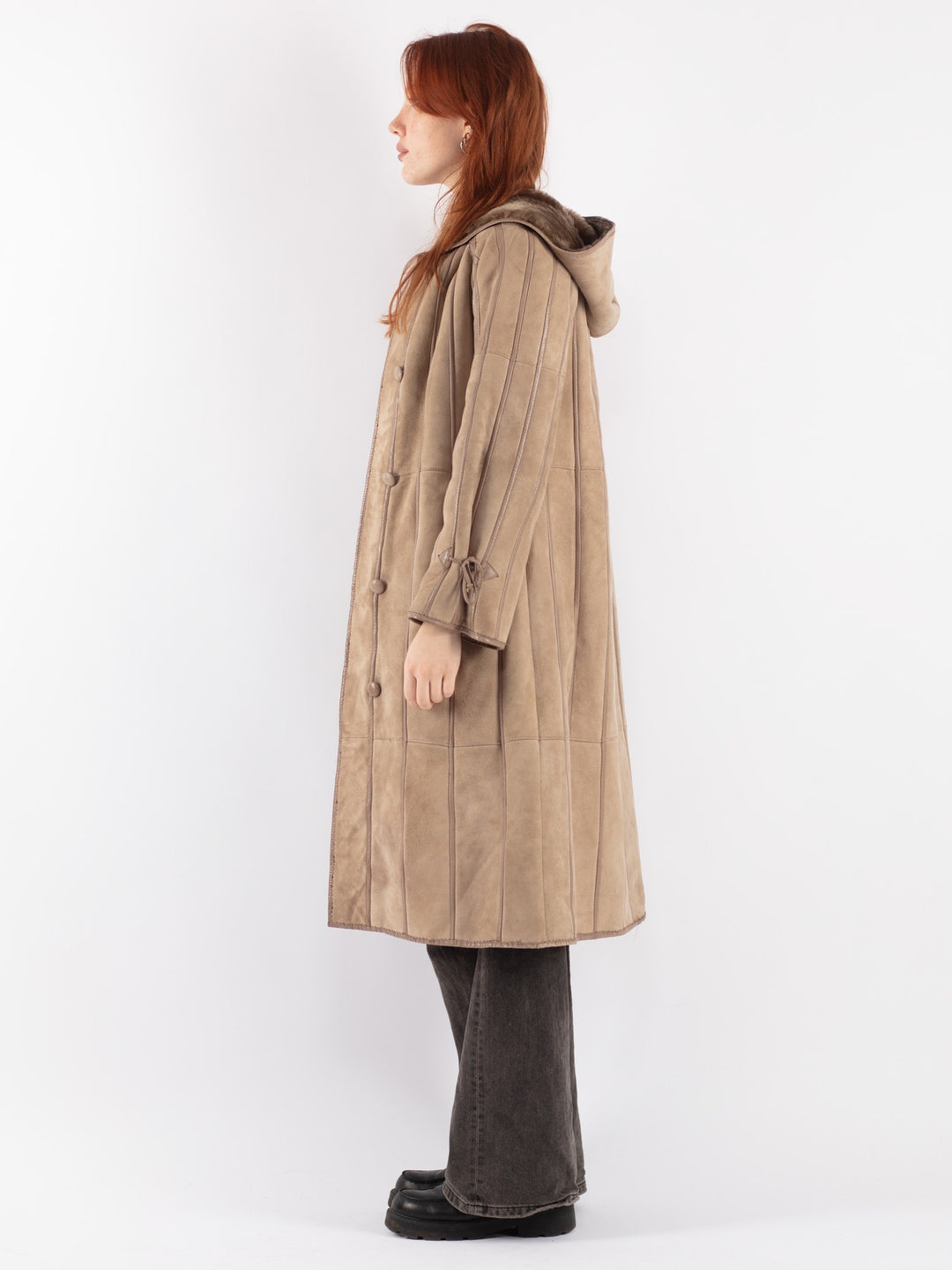 Vintage 80's Women Sheepskin Coat in BeigeV8472