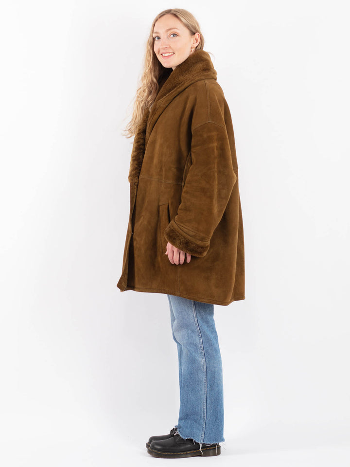 Vintage 80's Women Sheepskin Shearling Coat in BrownV9454