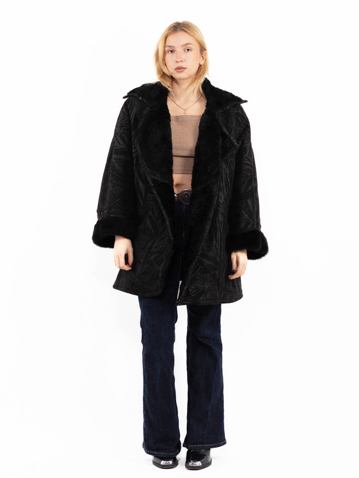 Vintage 80's Women Sheepskin Shearling Coat in BlackA0720
