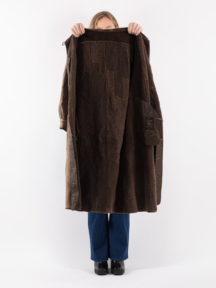 Vintage 80's Women Sheepskin Coat in Brown