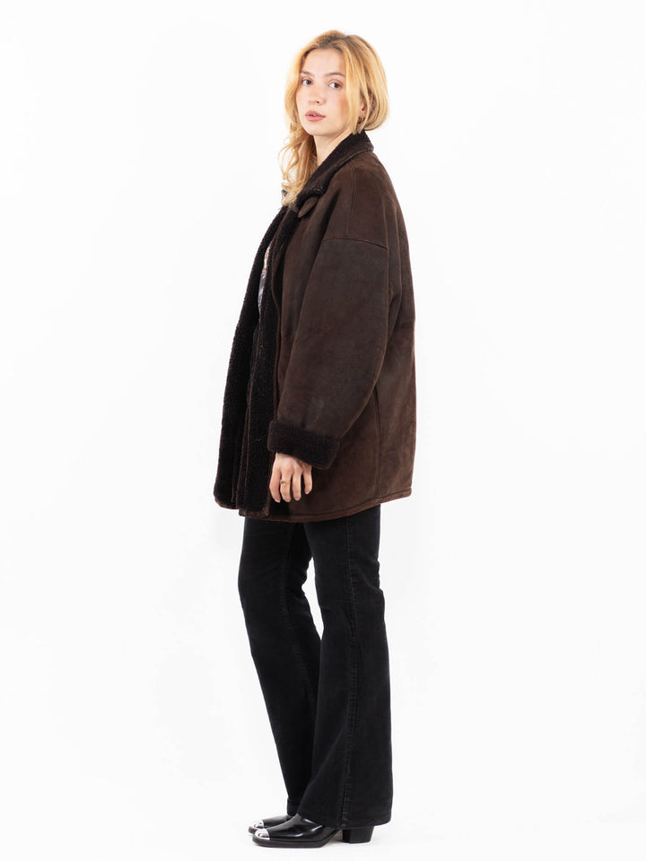 Vintage 80's Women Sheepskin Coat in BrownA0157