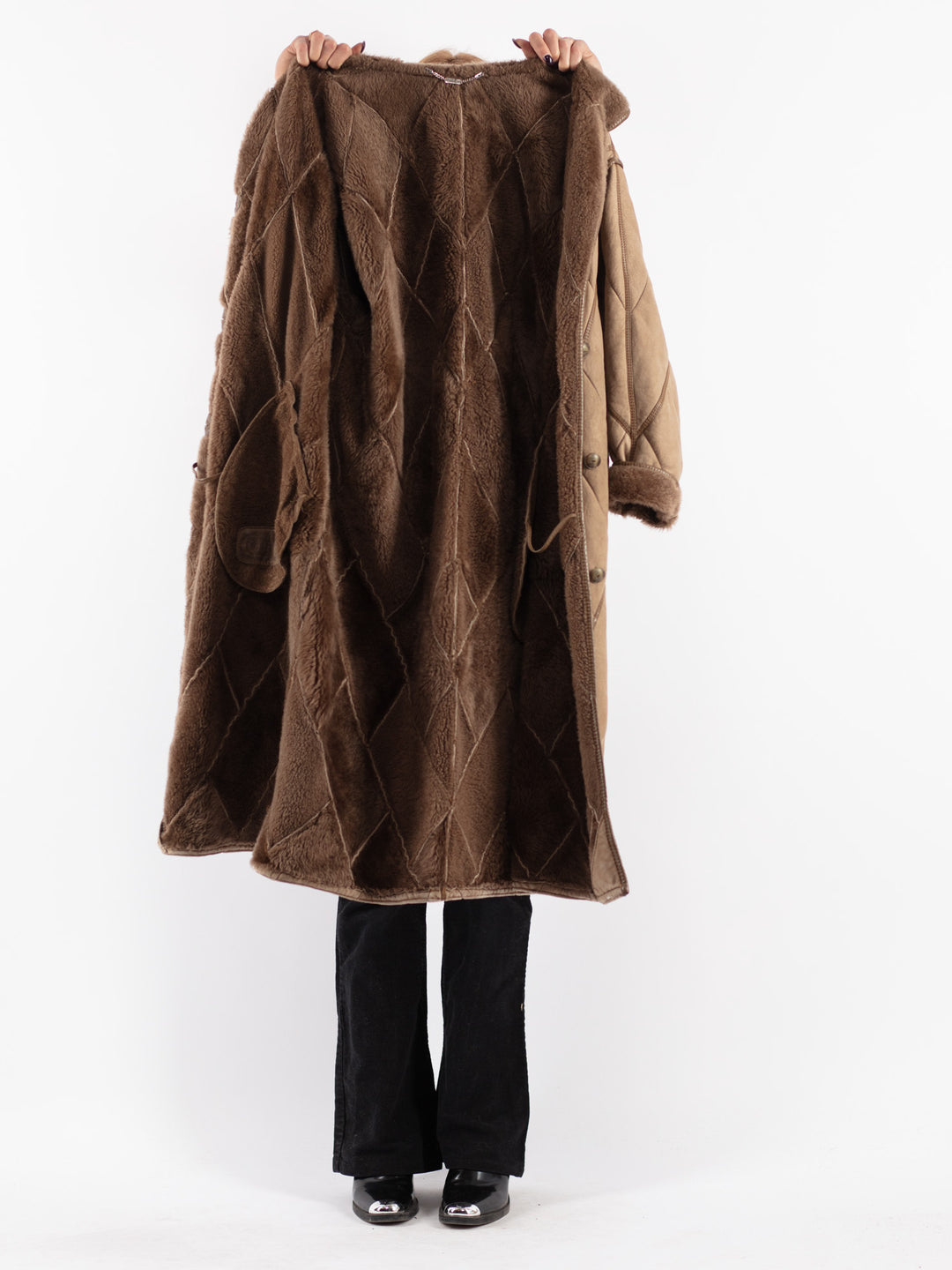 Vintage 80's Women Sheepskin Coat in Beige