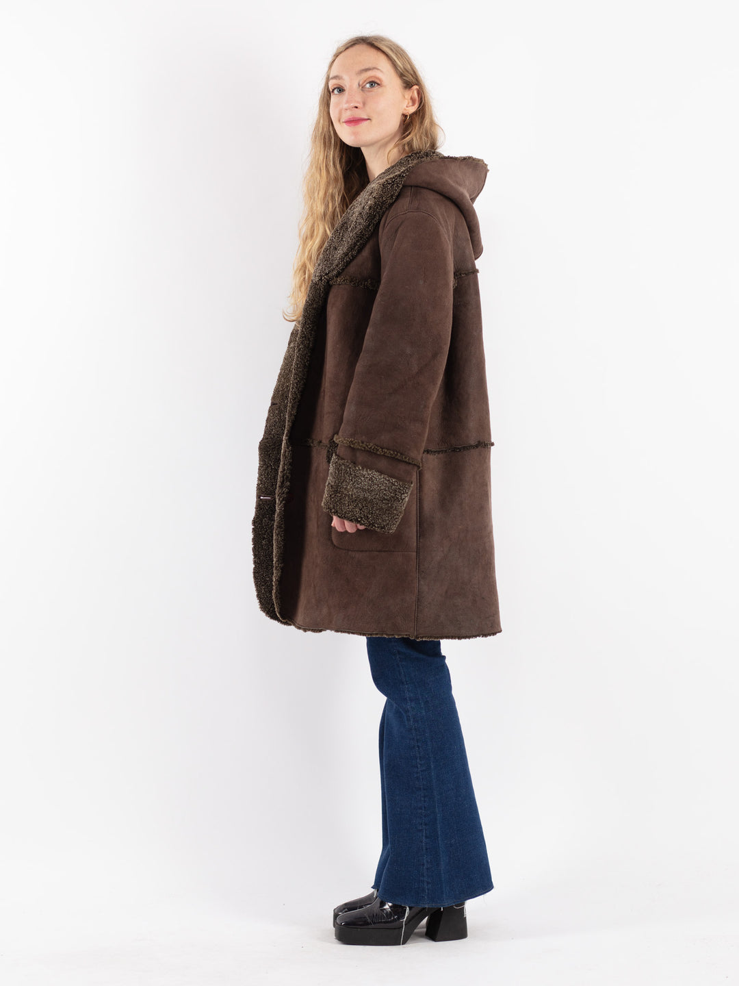 Vintage 80's Women Sheepskin Coat in Brown