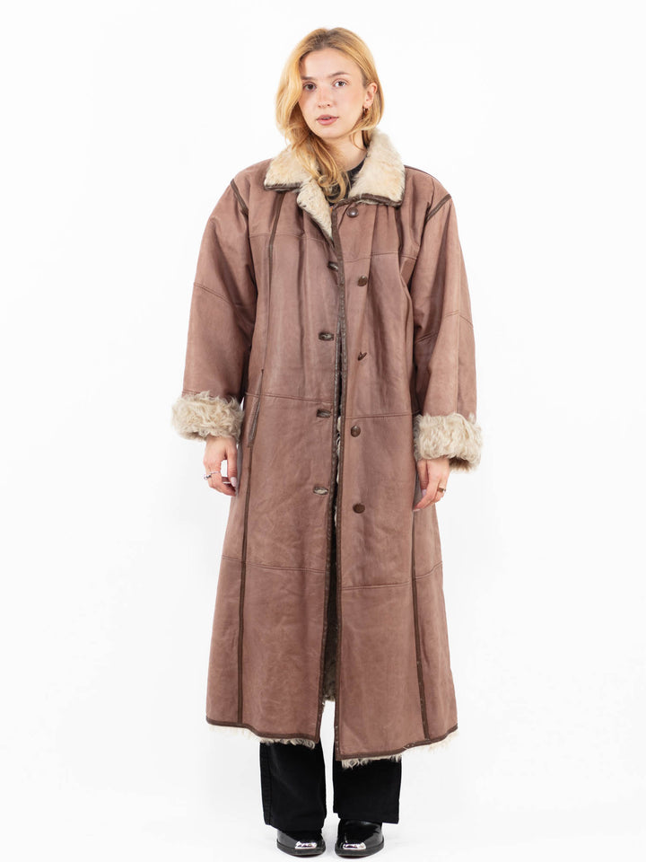Vintage 80's Women Sheepskin Coat in BrownA0160