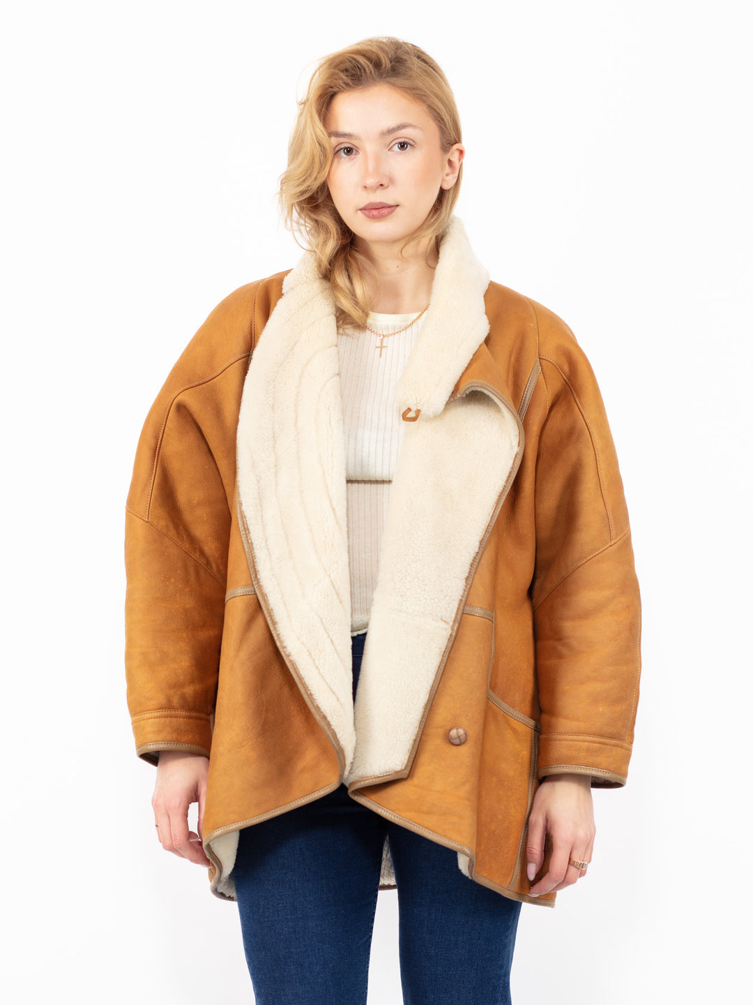 Vintage 80's Women Sheepskin Coat in BrownA0803