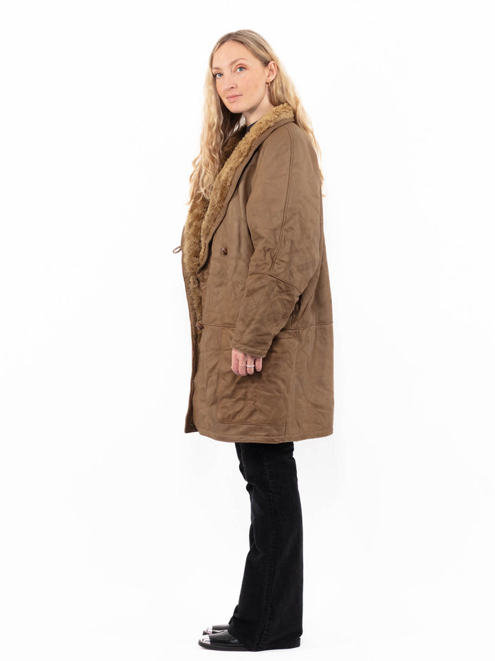 Vintage 80's Women Sheepskin Coat in BrownA0896