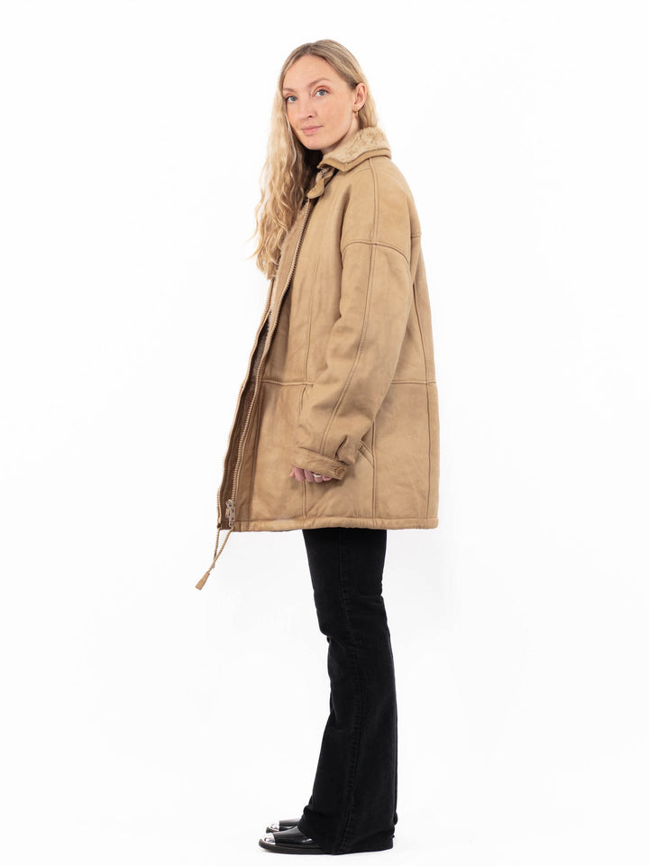 Vintage 80's Women Sheepskin Coat in BeigeA0897