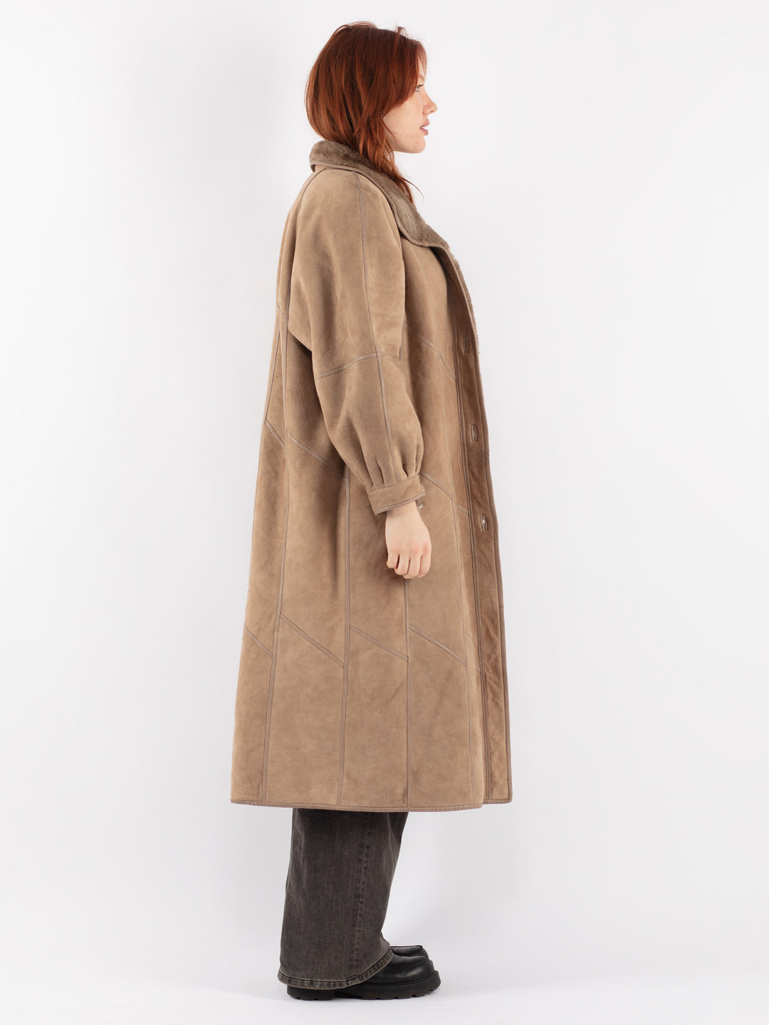 Vintage 80's Women Sheepskin Coat in Beige