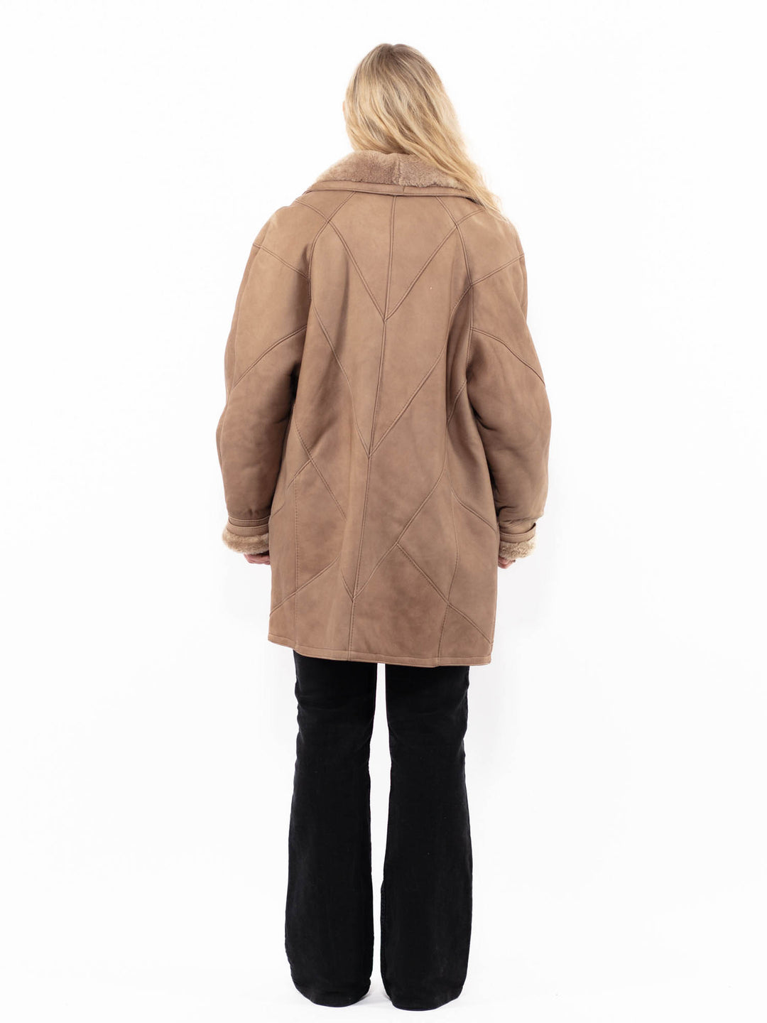 Vintage 80's Women Sheepskin Coat in BeigeA0898