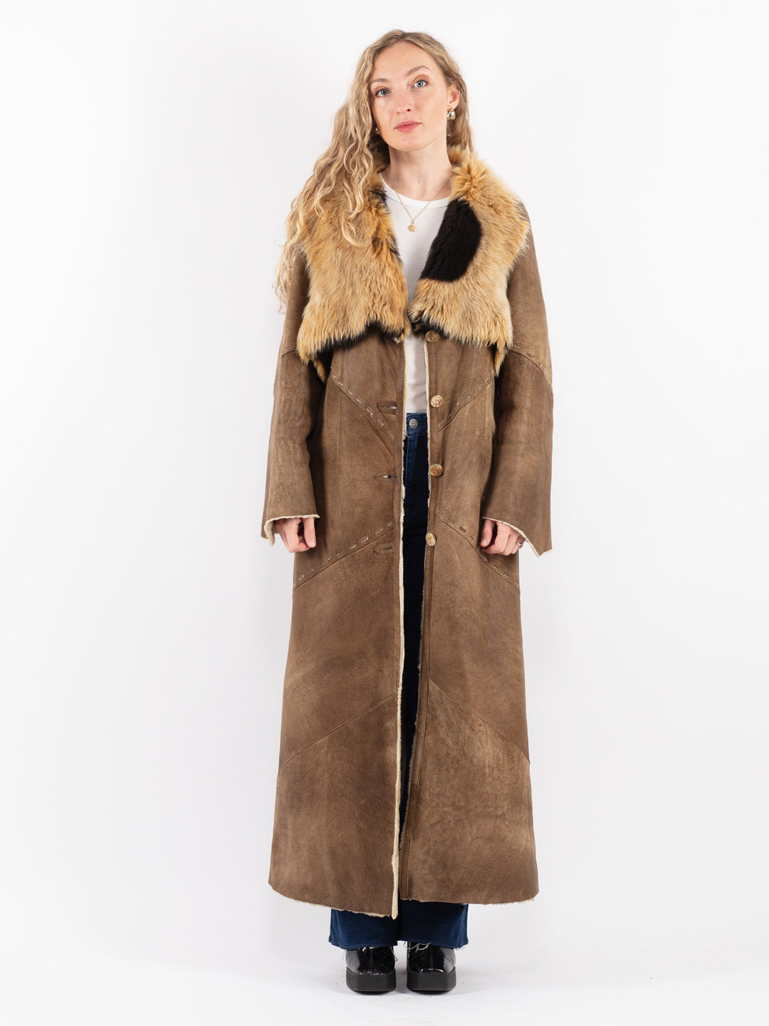 Vintage 80's Women Sheepskin Coat in Beige