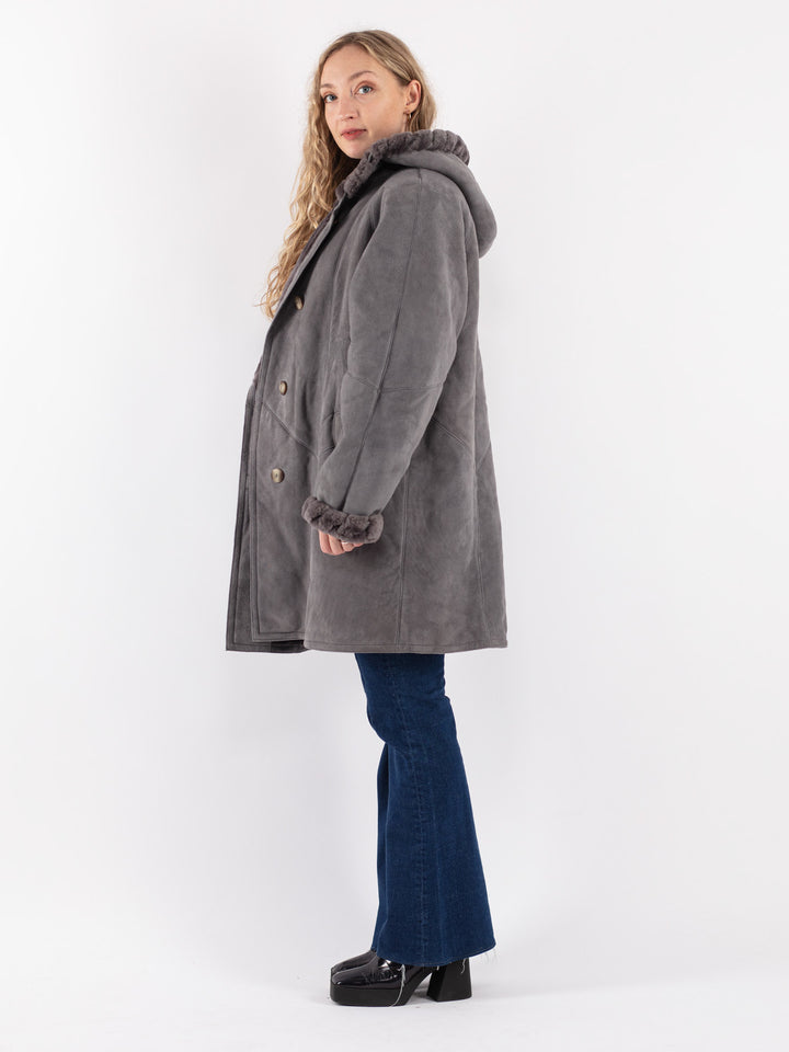 Vintage 80's Women Sheepskin Coat in Gray