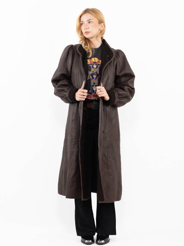 Vintage 90's Women Sheepskin Coat in BrownA0169