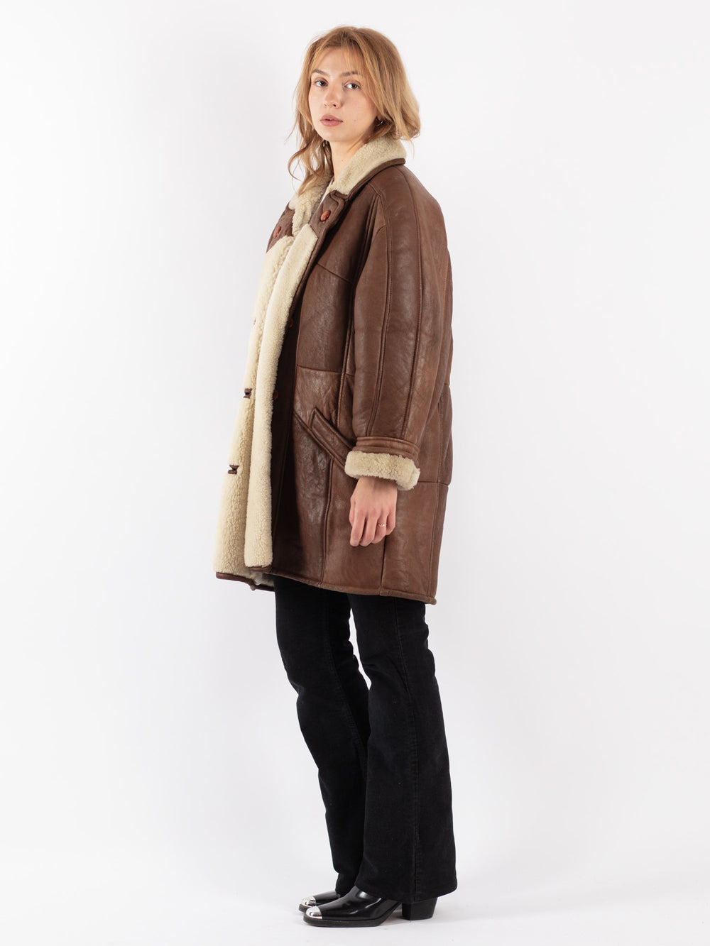 Vintage 80's Women Sheepskin Shearling Coat in Brown
