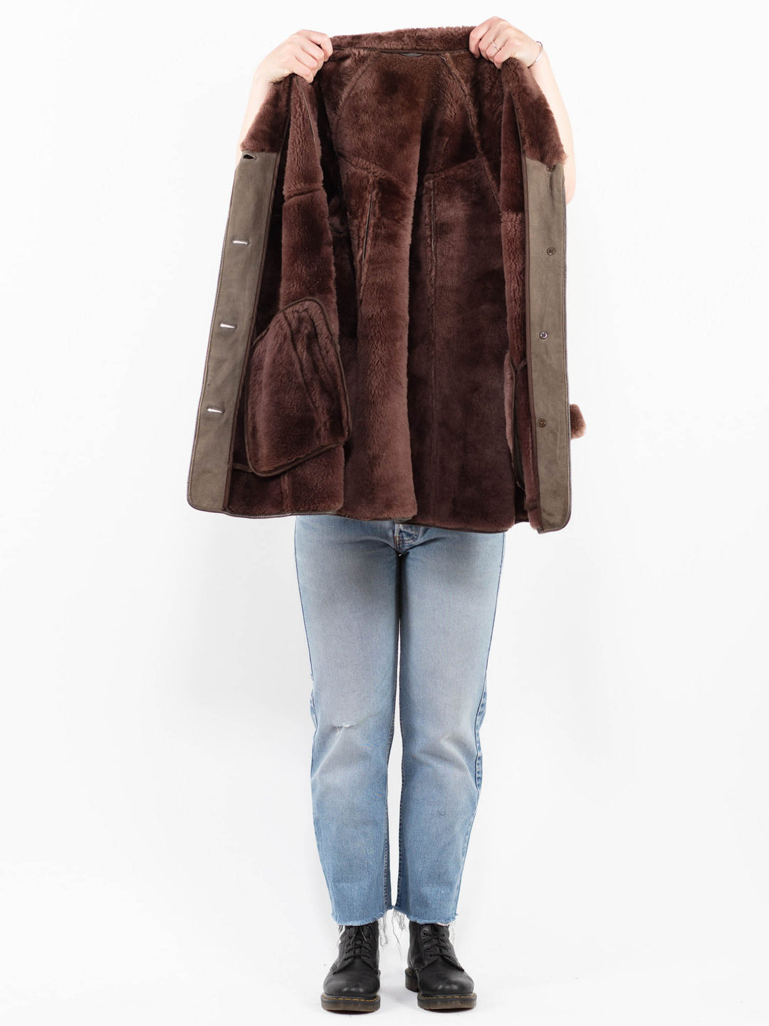 Vintage 80's Women Sheepskin Coat in BeigeA0274
