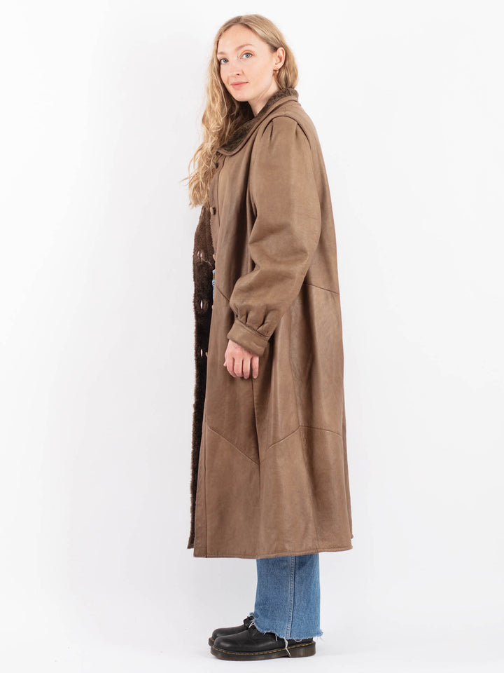 Vintage 80's Women Sheepskin Coat in BrownV9471