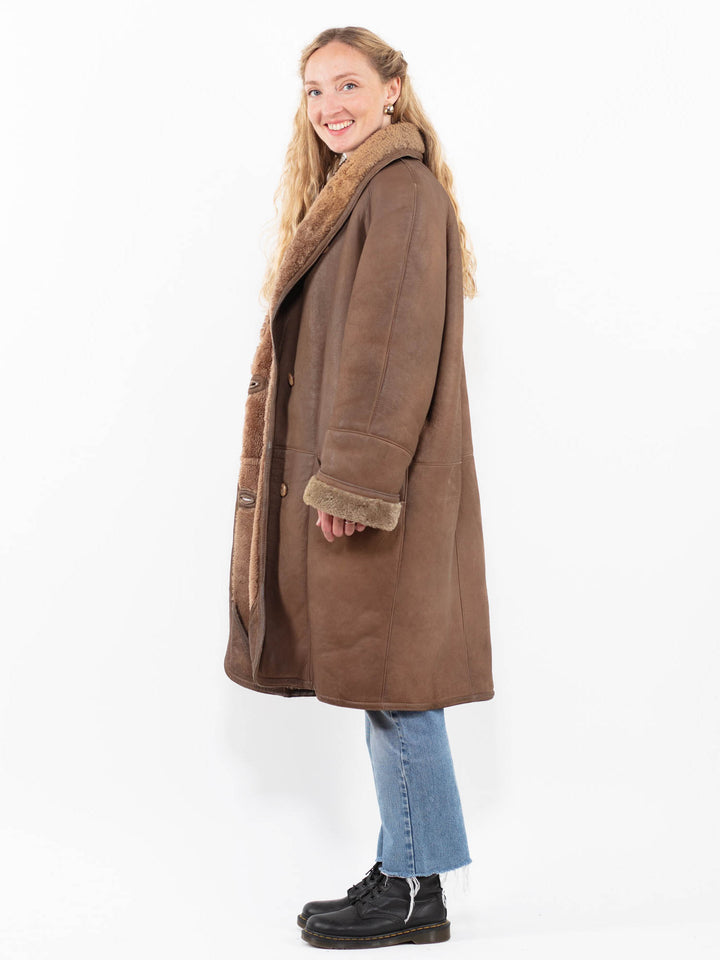 Vintage 80's Women Sheepskin Coat in BrownA0278