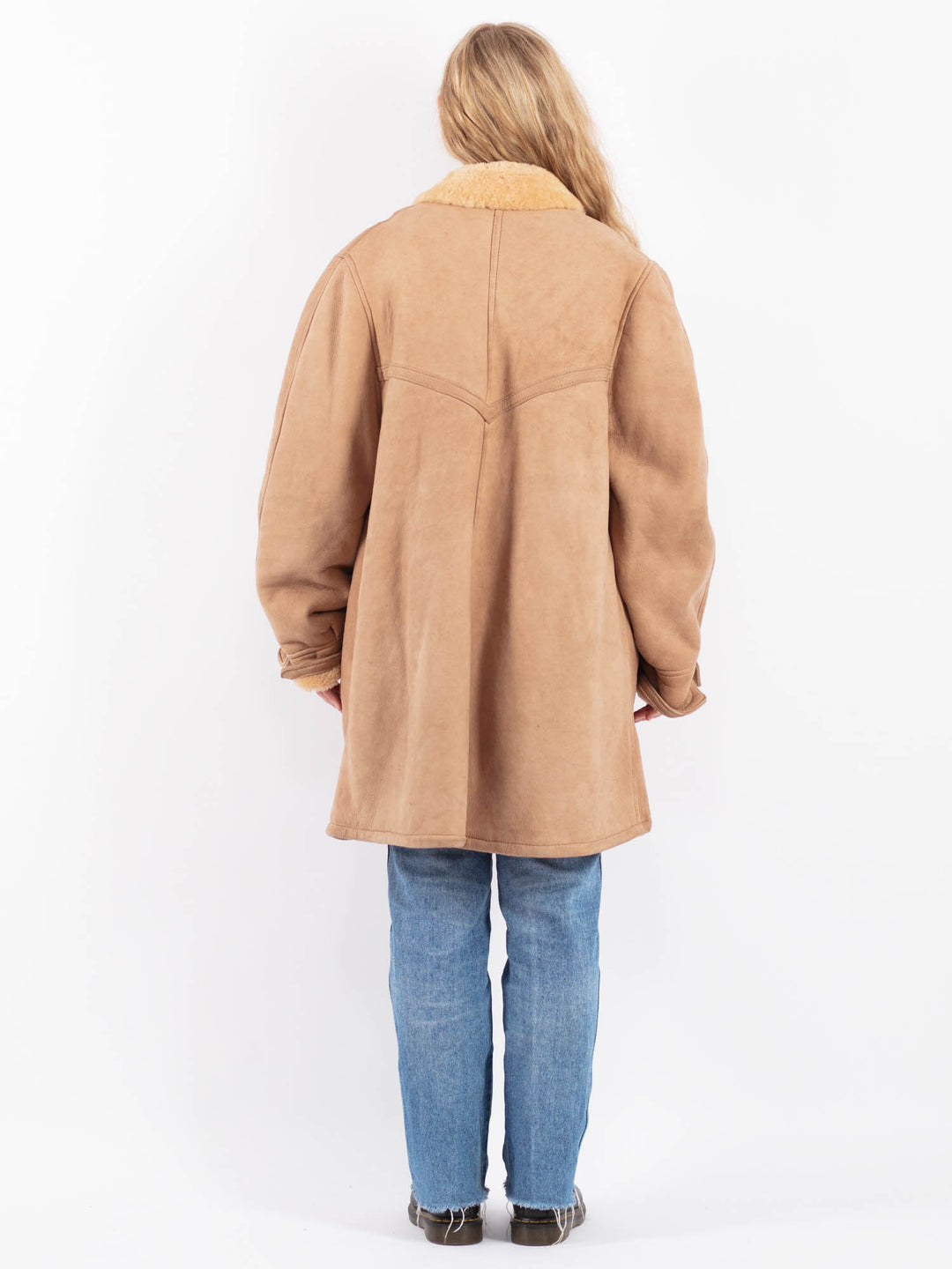 Vintage 80's Women Sheepskin Shearling Coat in BeigeV9472