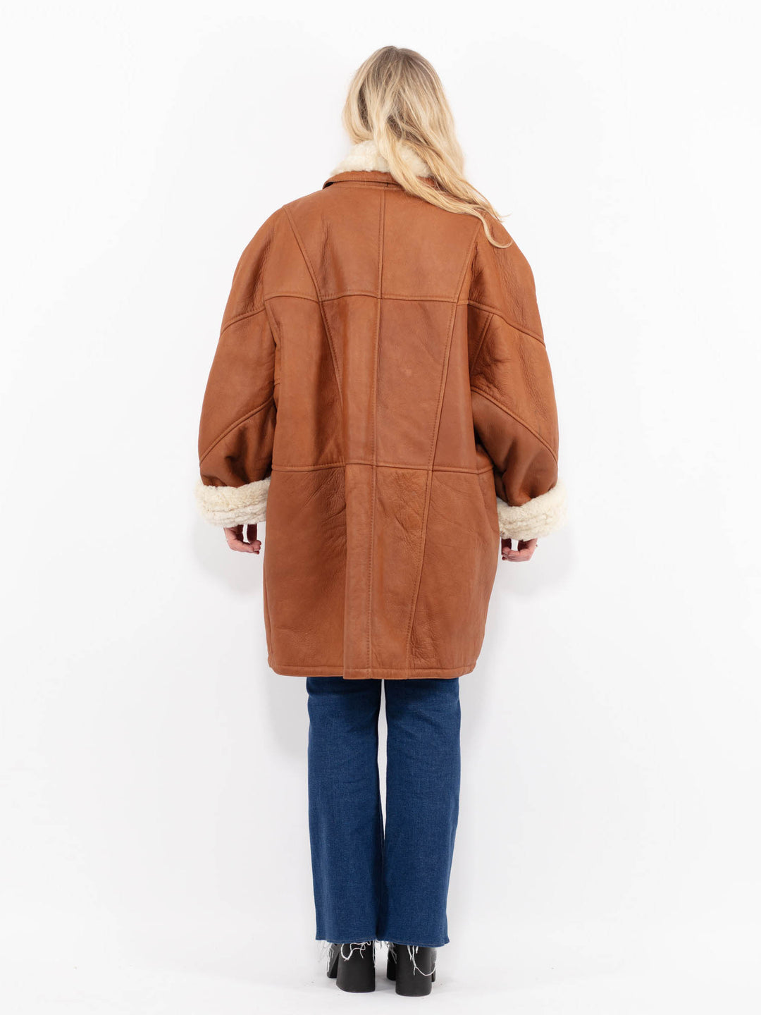 Vintage 80's Women Sheepskin Coat in BrownA1011