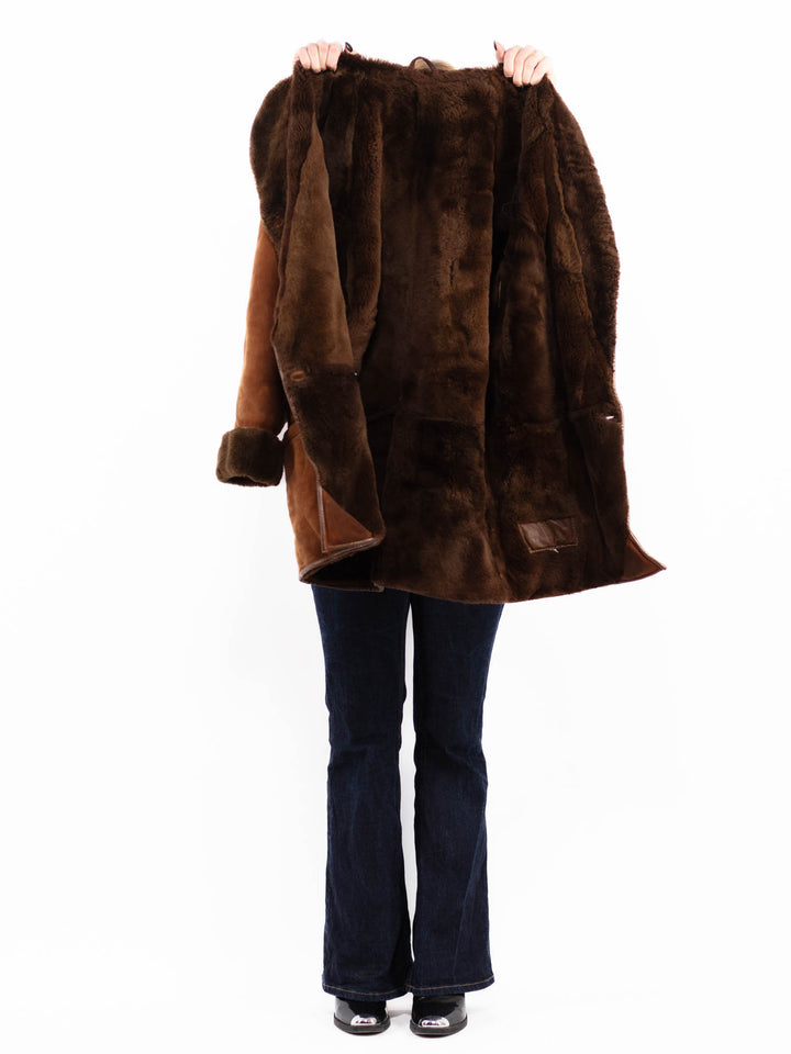 Vintage 80's Women Sheepskin Coat in Brown