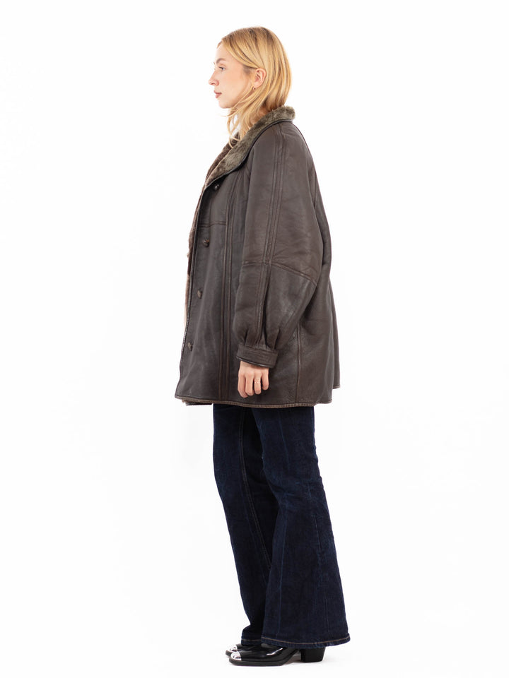 Vintage 80's Women Reversible Sheepskin Shearling Coat in Brown