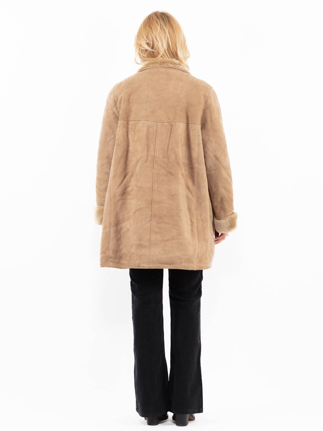 Vintage 80's Women Sheepskin Coat in BeigeA0178