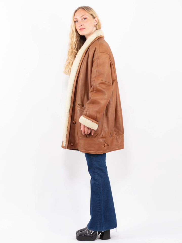 Vintage 80's Women Sheepskin Coat in BrownA0386