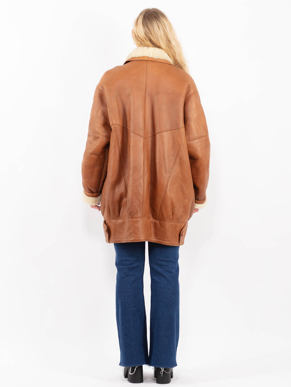 Vintage 80's Women Sheepskin Coat in BrownA0386