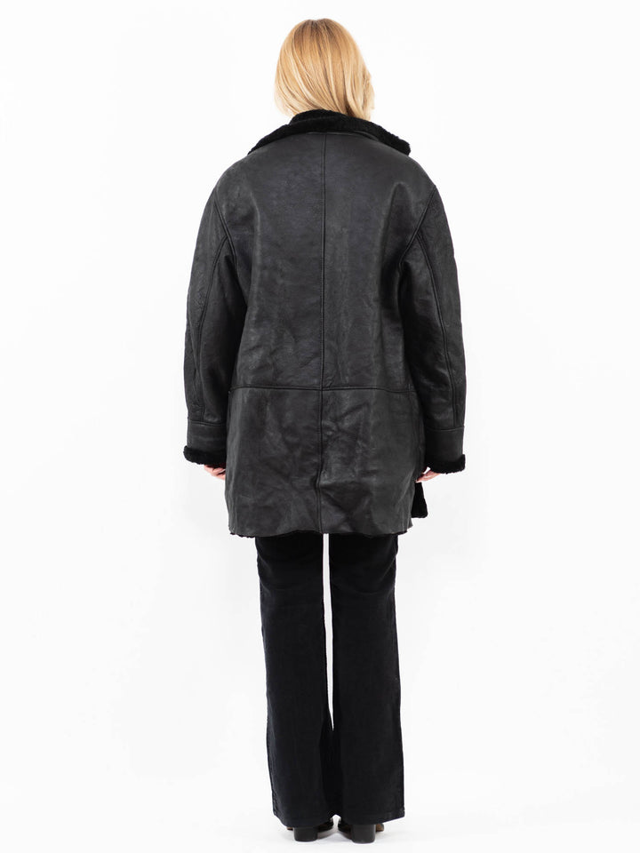 Vintage 80's Women Sheepskin Coat in BlackA0180